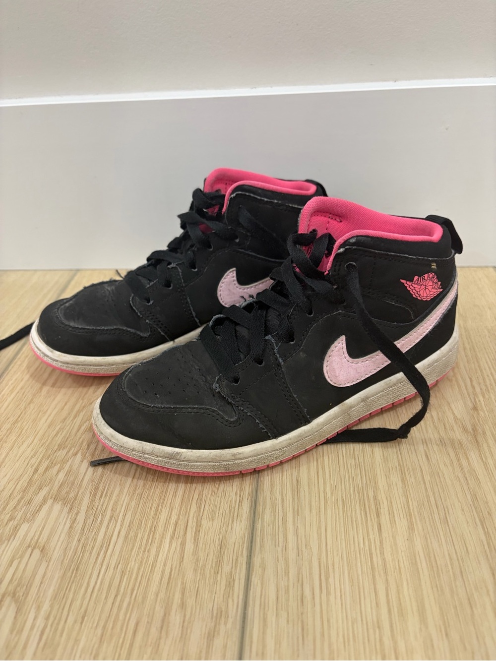 Nike Air Jordan Retro Athletic Streetwear Kids' Black and Pink High-Top Sneakers
